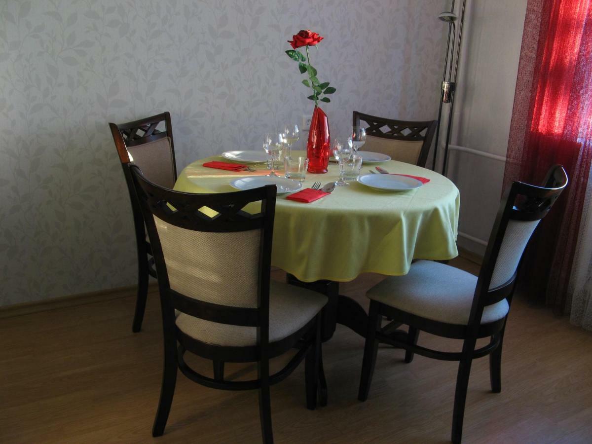 Gratarre Apartment Kuressaare Ngoại thất bức ảnh